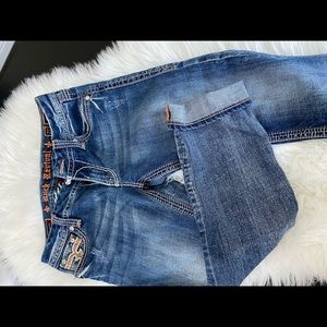 Rock Revival Cropped Jean size 27